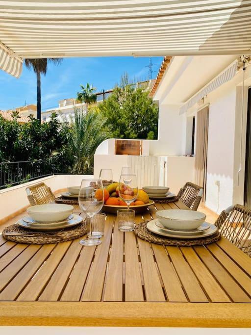 With Private Pool And Close To The Calp
