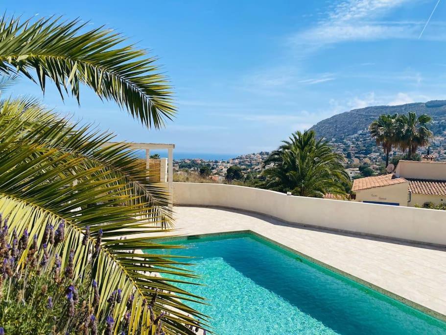 Villa With Private Pool And Close To The Calp
